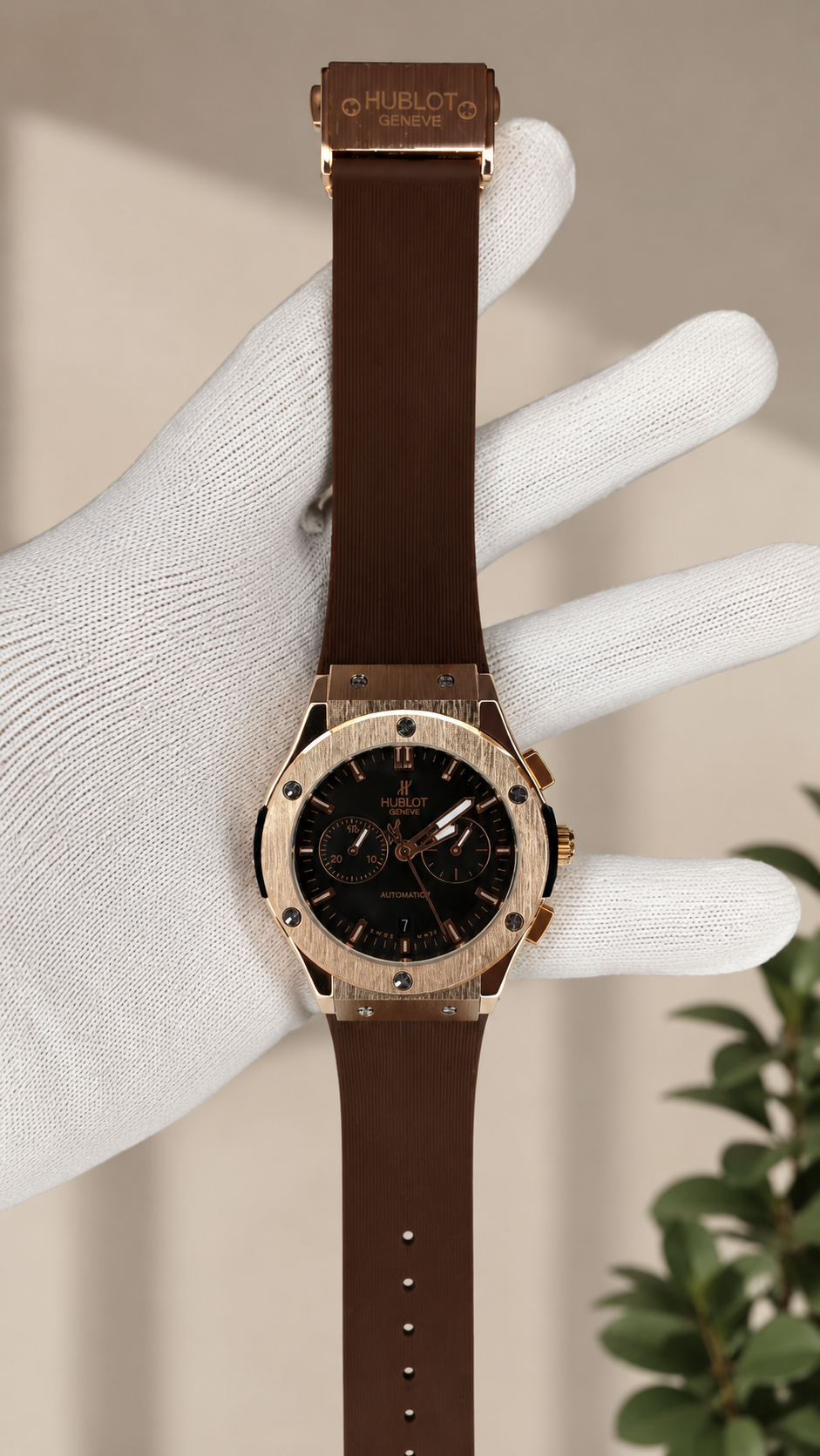 Luxury Rose Gold Chronograph Watch with Brown Silicone Strap