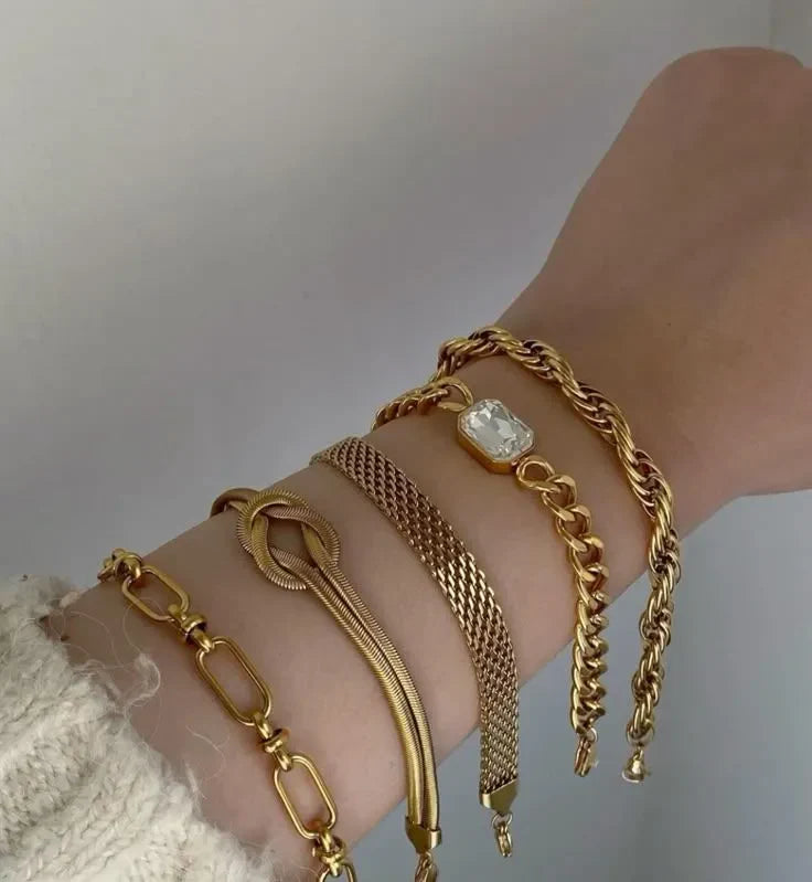 Bracelet