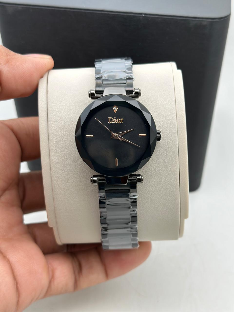 Elegant Black Premium Women's Analog Wrist Watch