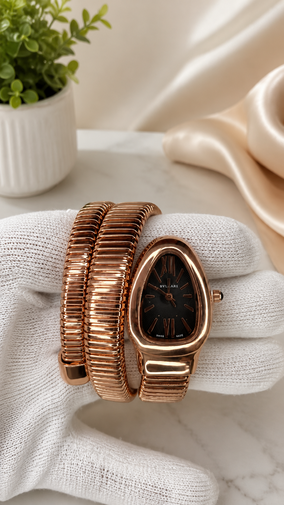Elegant Rose Gold Serpentine Bracelet Watch for Women