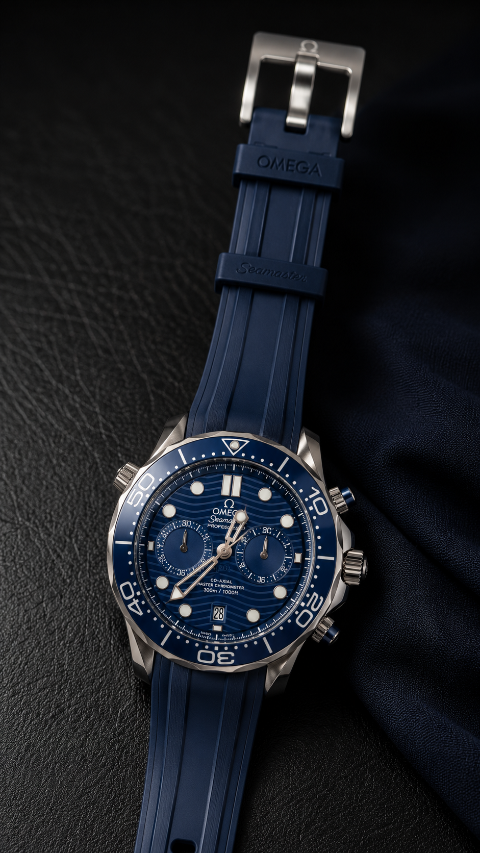 Luxury Blue Stainless Steel Chronograph Watch with Premium Silicone Strap