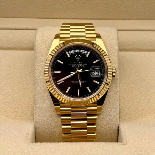 Luxury Gold-Tone Day & Date Analog Wrist Watch for Men | Premium Stainless Steel Strap | Classic Business & Party Wear